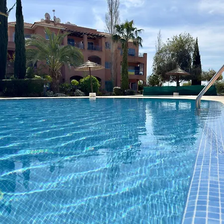 Beautiful Garden Apartment Μανδριά Εξωτερικό φωτογραφία